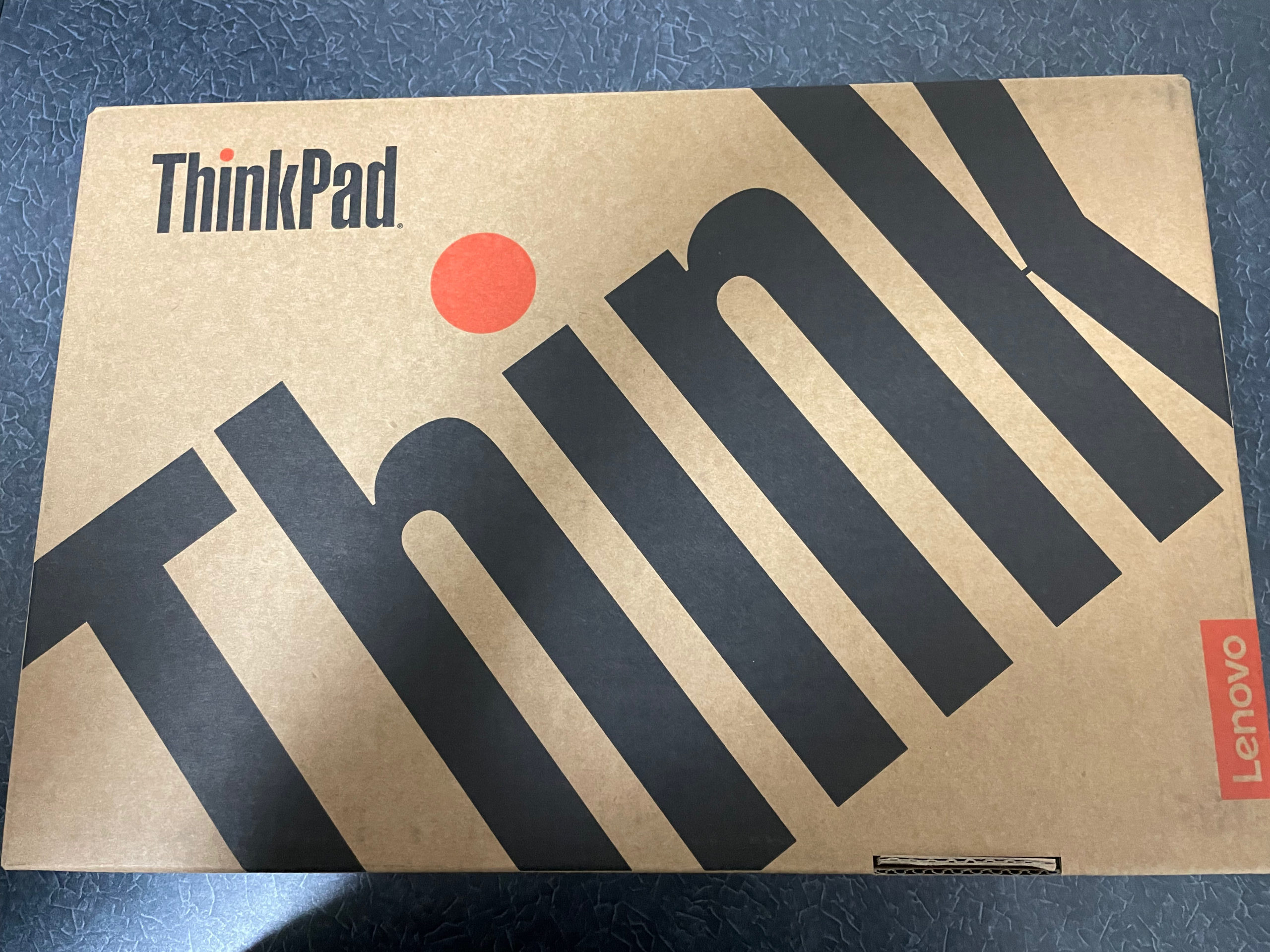 ThinkPadの箱